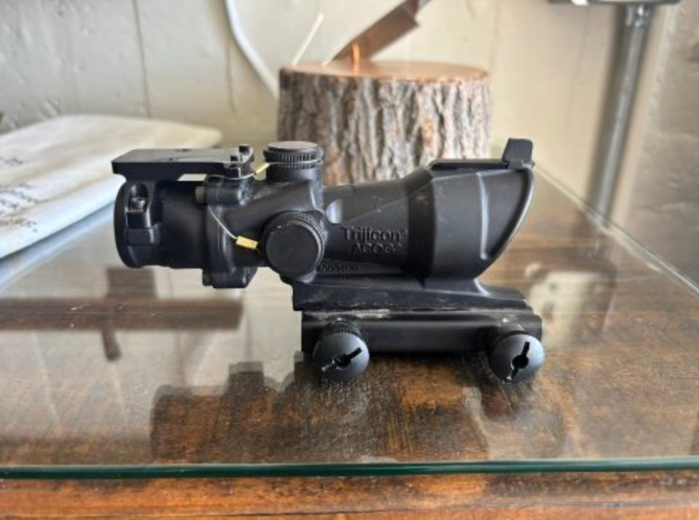 ACOG 4 x 32 Scope
